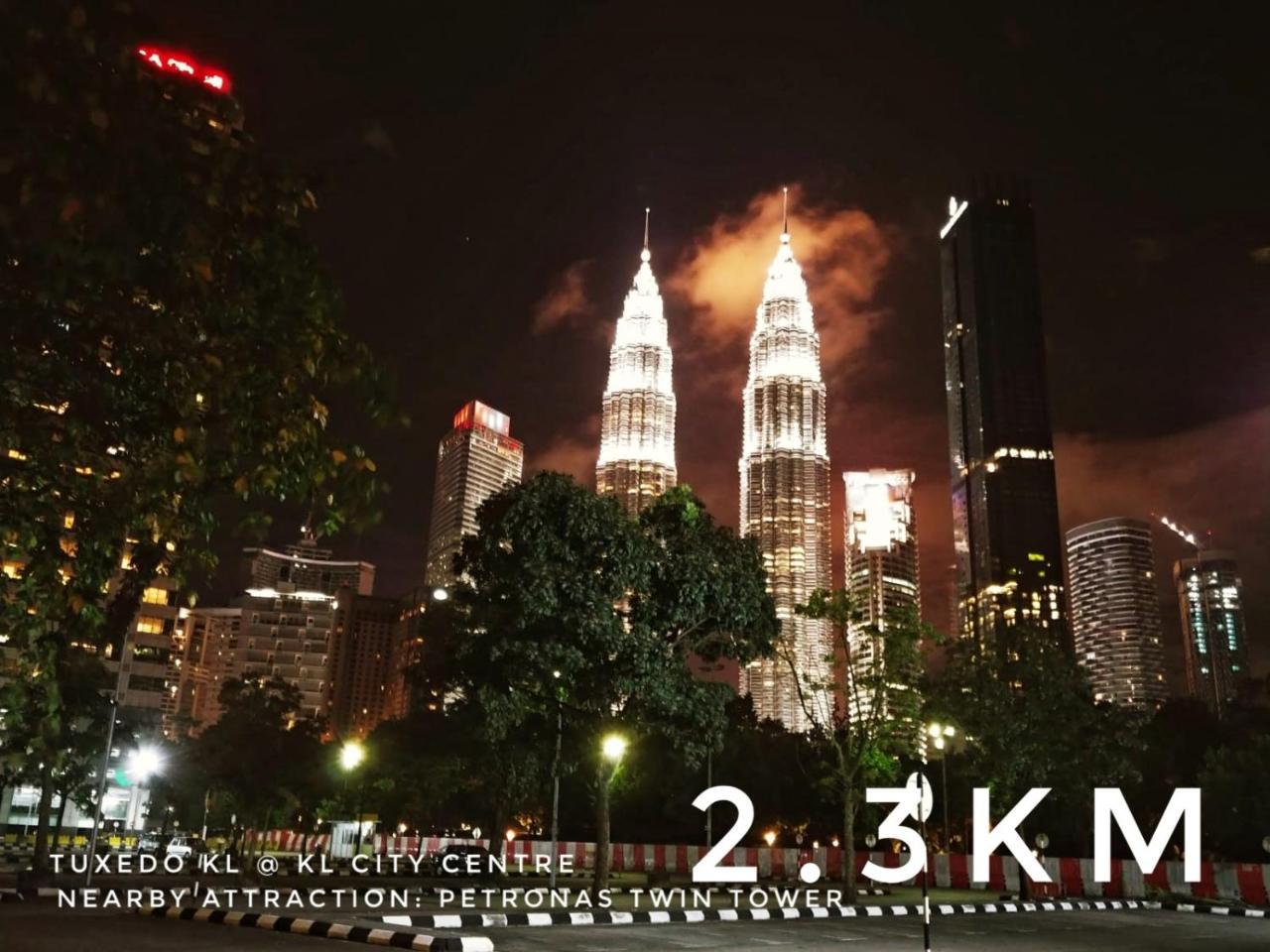 Tuxedo Kl No.1 Rooftop Pool W Skyscraper Views Hotel Kuala Lumpur Exterior foto
